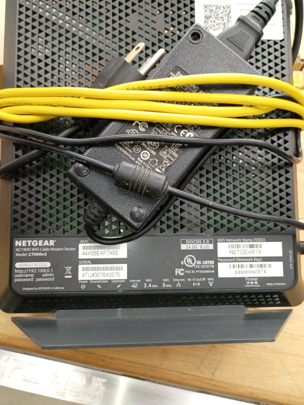 Netgear Nighthawk WiFi Cable Modem C7000v2 AC1900 Xfinity Comcast Spectrum Cox