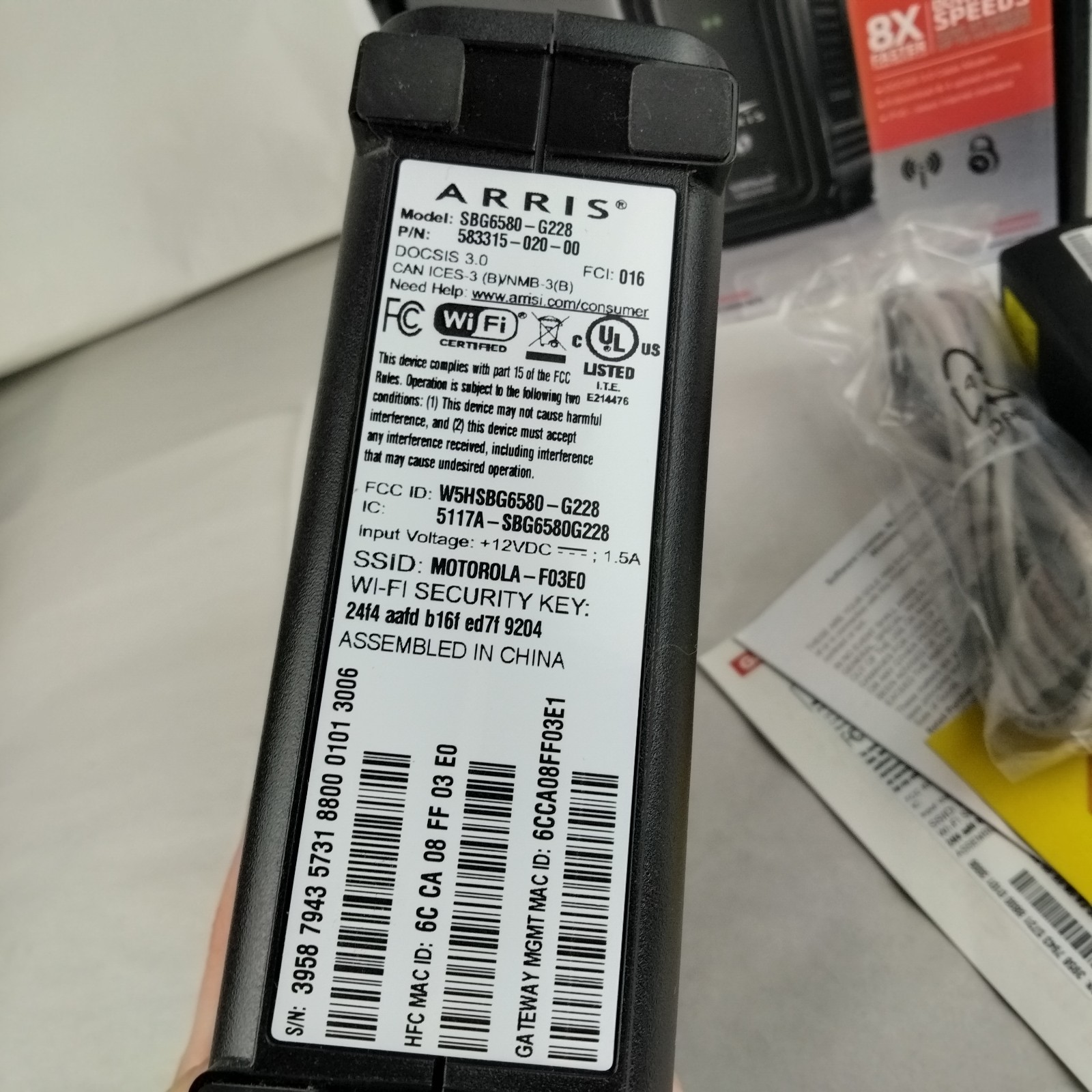 Motorola Surfboard N300 SBG6580 DOCSIS 3.0 WiFi Cable Modem Router