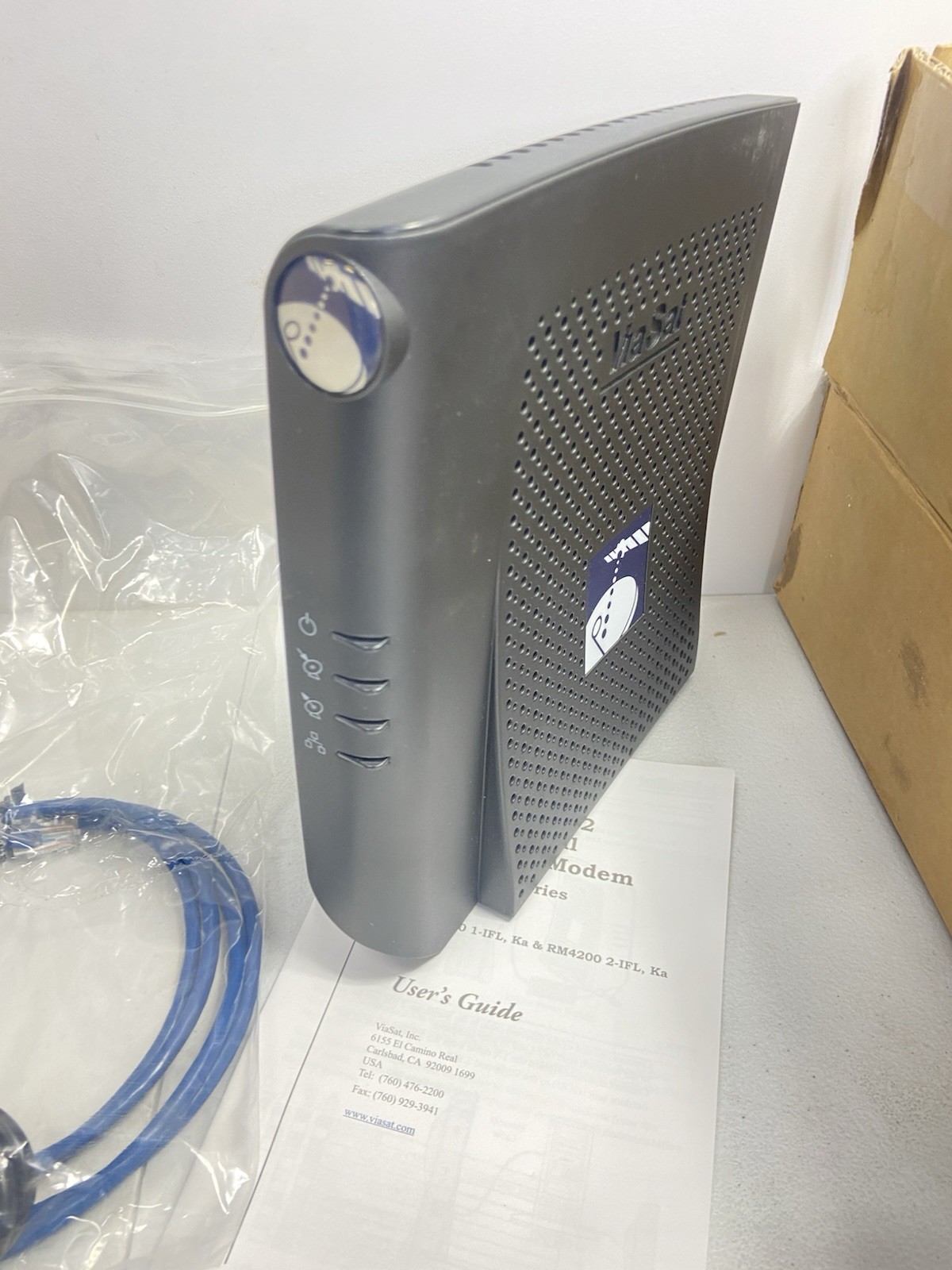 ViaSat RM4100 SurfBeam 2 Satellite Modem, Radio, Power Supply