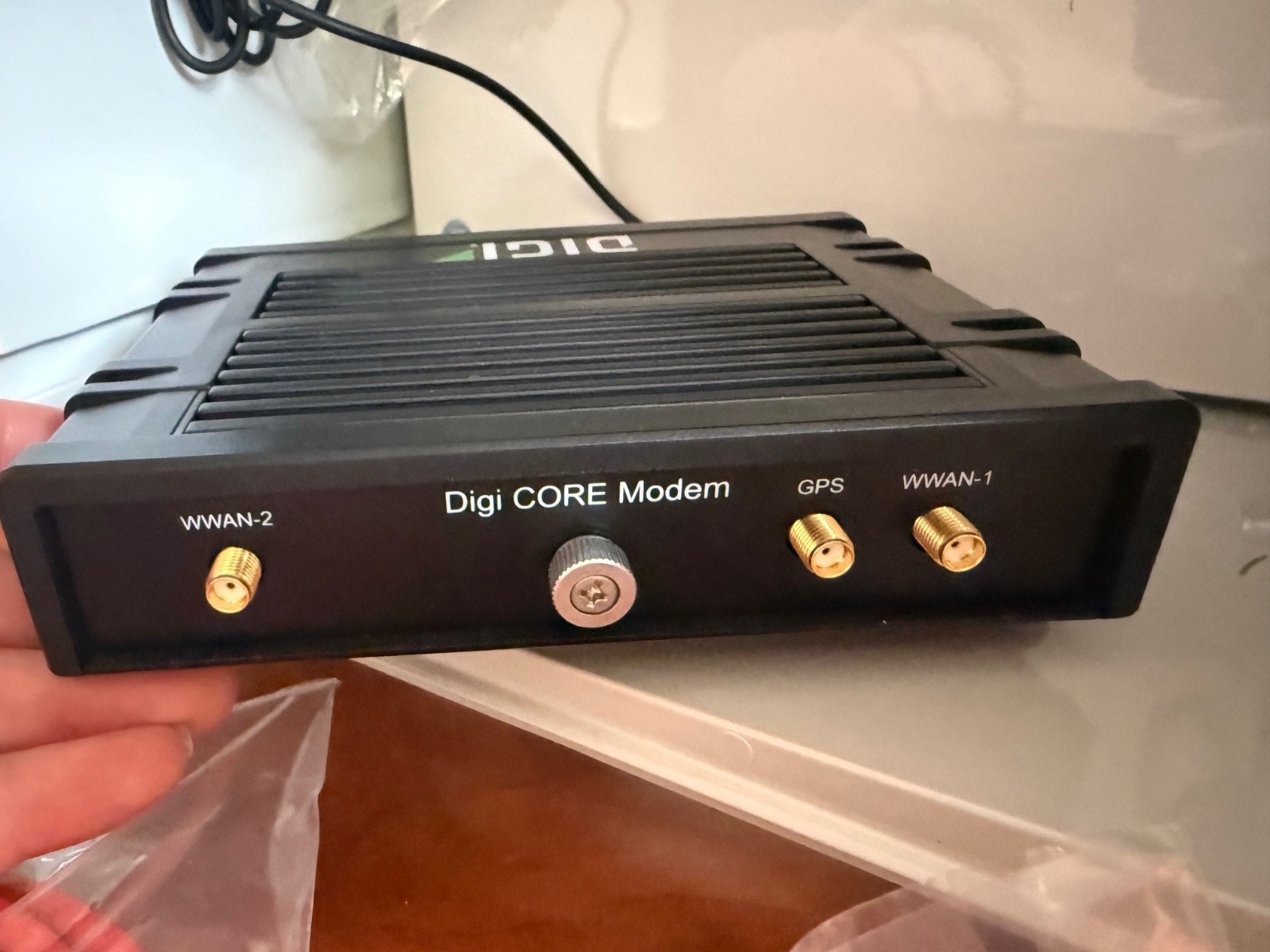 Digi IX20W LTE Industrial Cellular Modem Router w/ Weatherproof Enclosure Kit