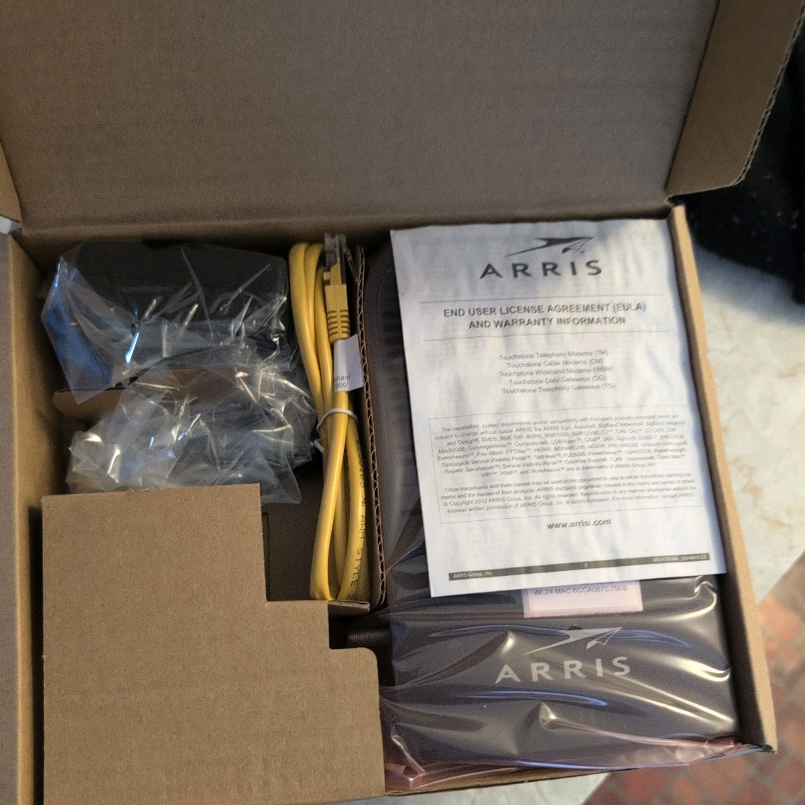 ARRIS ac WiFi 782196 WECB460/NA Touchstone Wireless Ethernet-Coaxial Bridge NEW