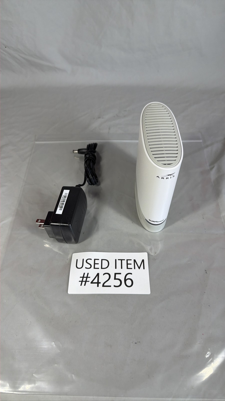 ARRIS SURFboard S33 v2 DOCSIS 3.1 2.5 Gbps Cable Modem with Power Adapter