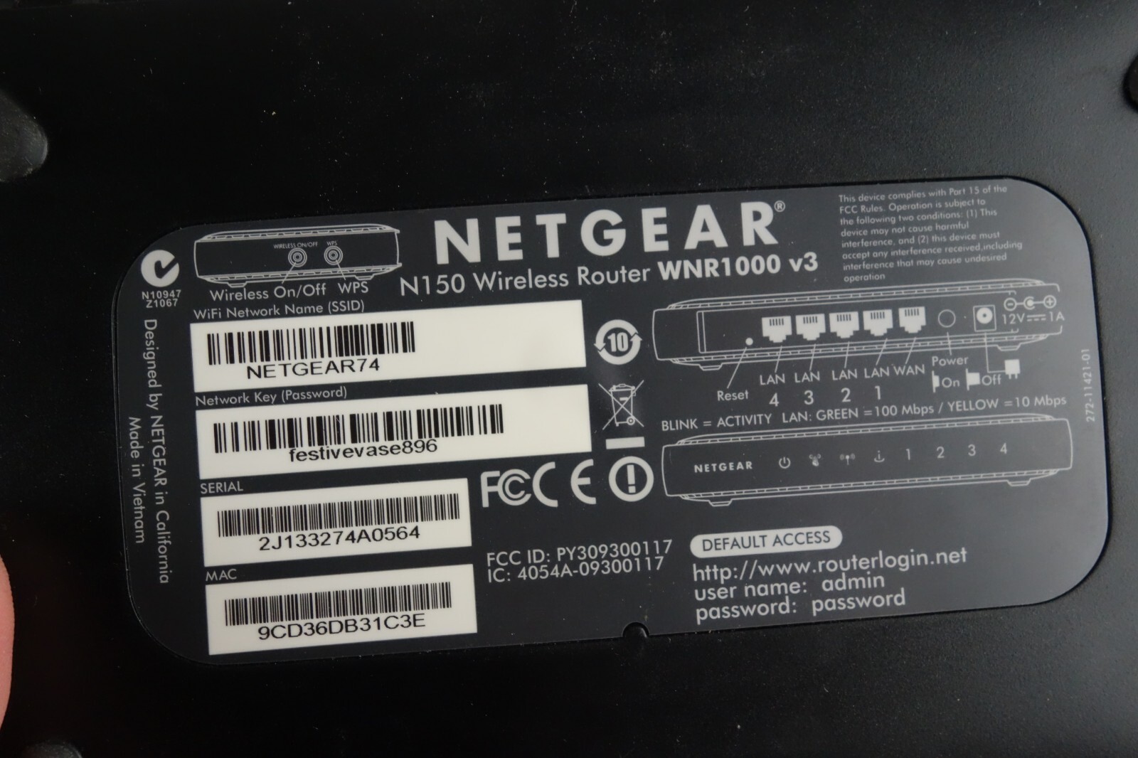 (2) NETGEAR WIRELESS ROUTERS +Cisco DPC3010 DOCSIS 3.0 Cable Modem