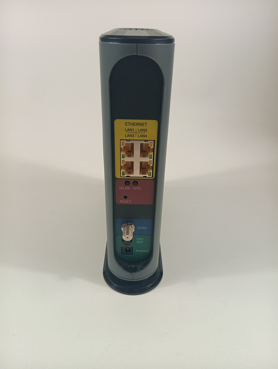 Motorola MG7550 Dual Band AC1900 Cable Modem and Wi-Fi Gigabit Router