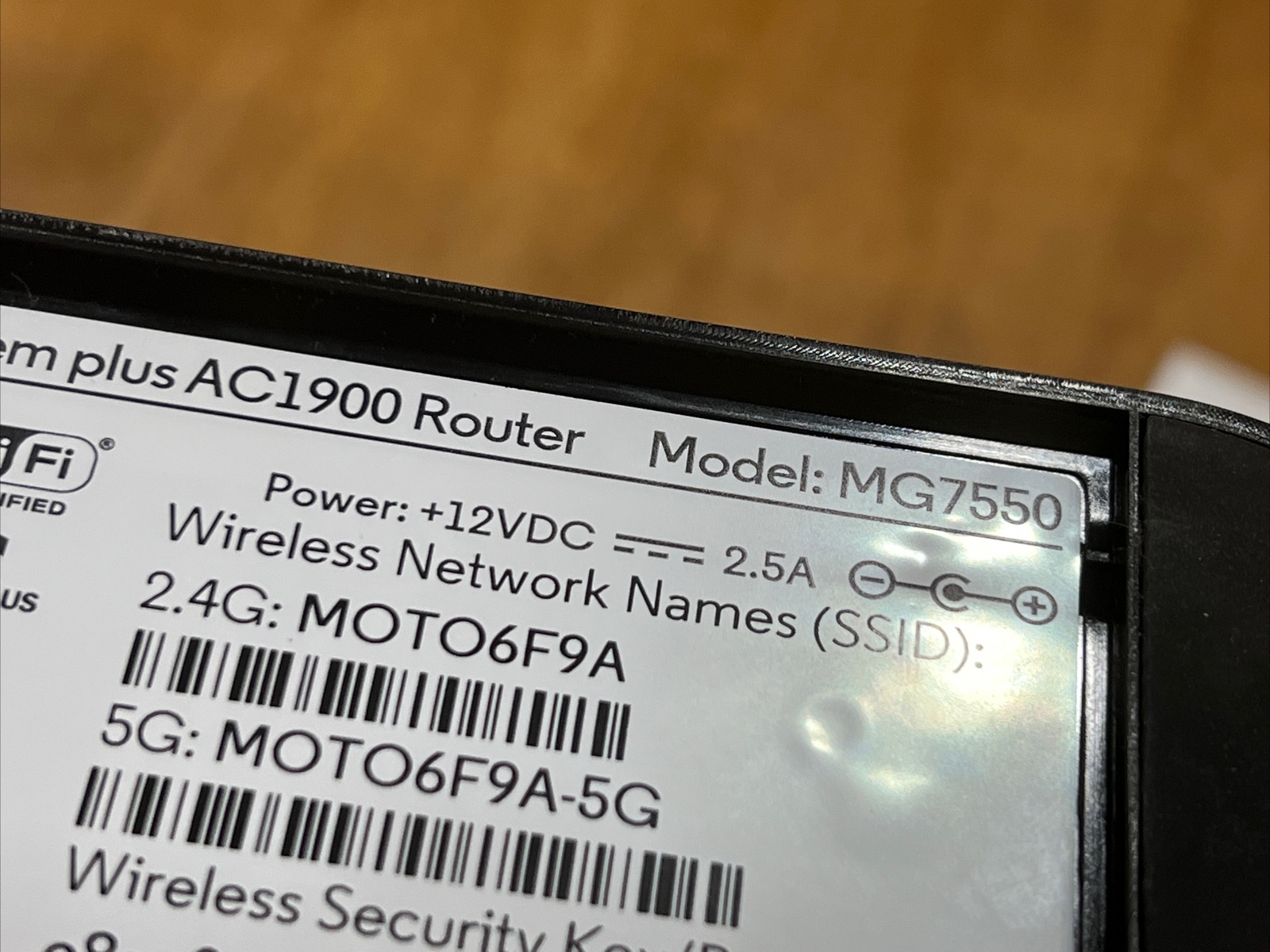 Motorola 16×4 Cable Modem Plus AC1900 Dual Band Wi-Fi Brand