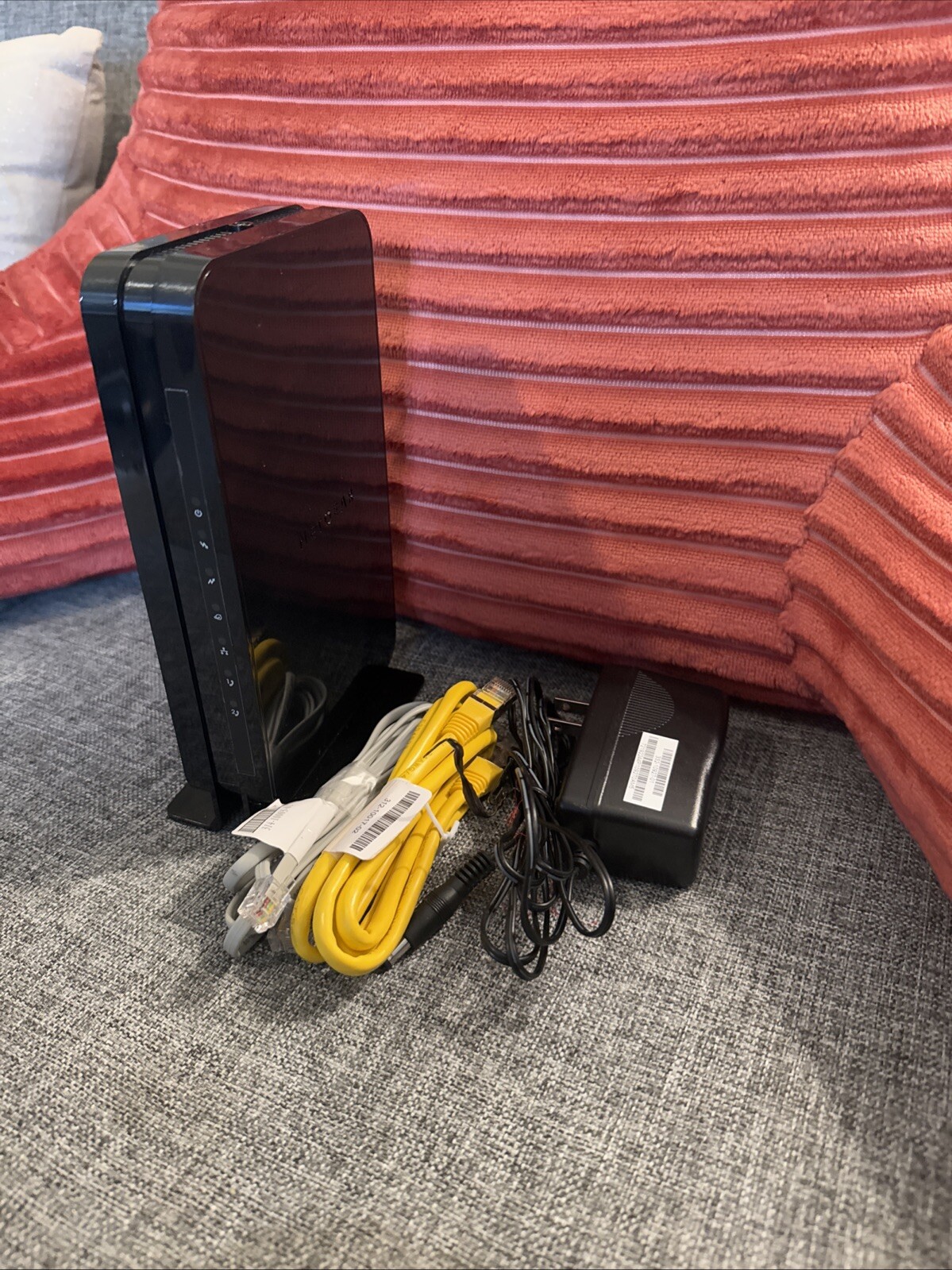 Netgear CM500V High Speed Compatible DOCSIS 3.0 Cable Modem In Black