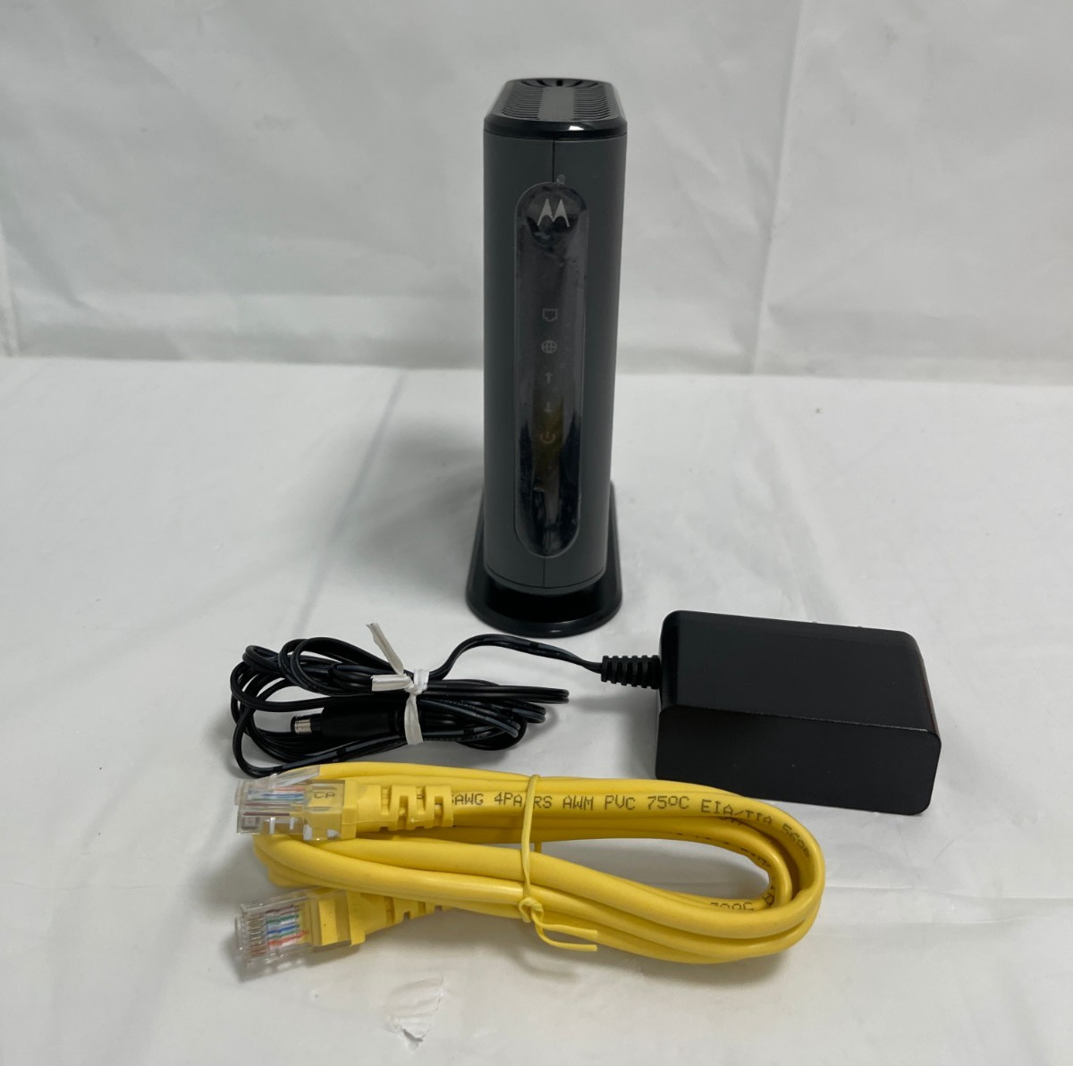 Motorola MB7220 8×4 DOCSIS 3.0 Cable Modem