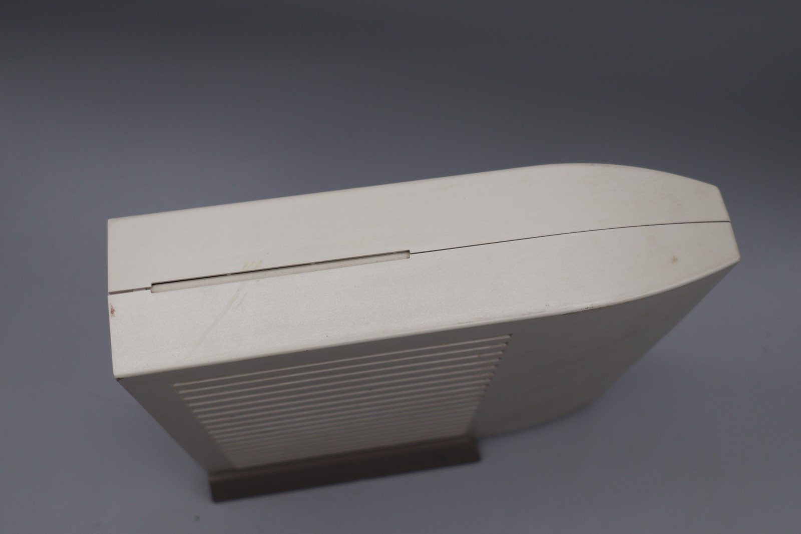 Vintage – Motorola SURFboard SB4100 Cable Modem – NO POWER CORD- NOT TESTED