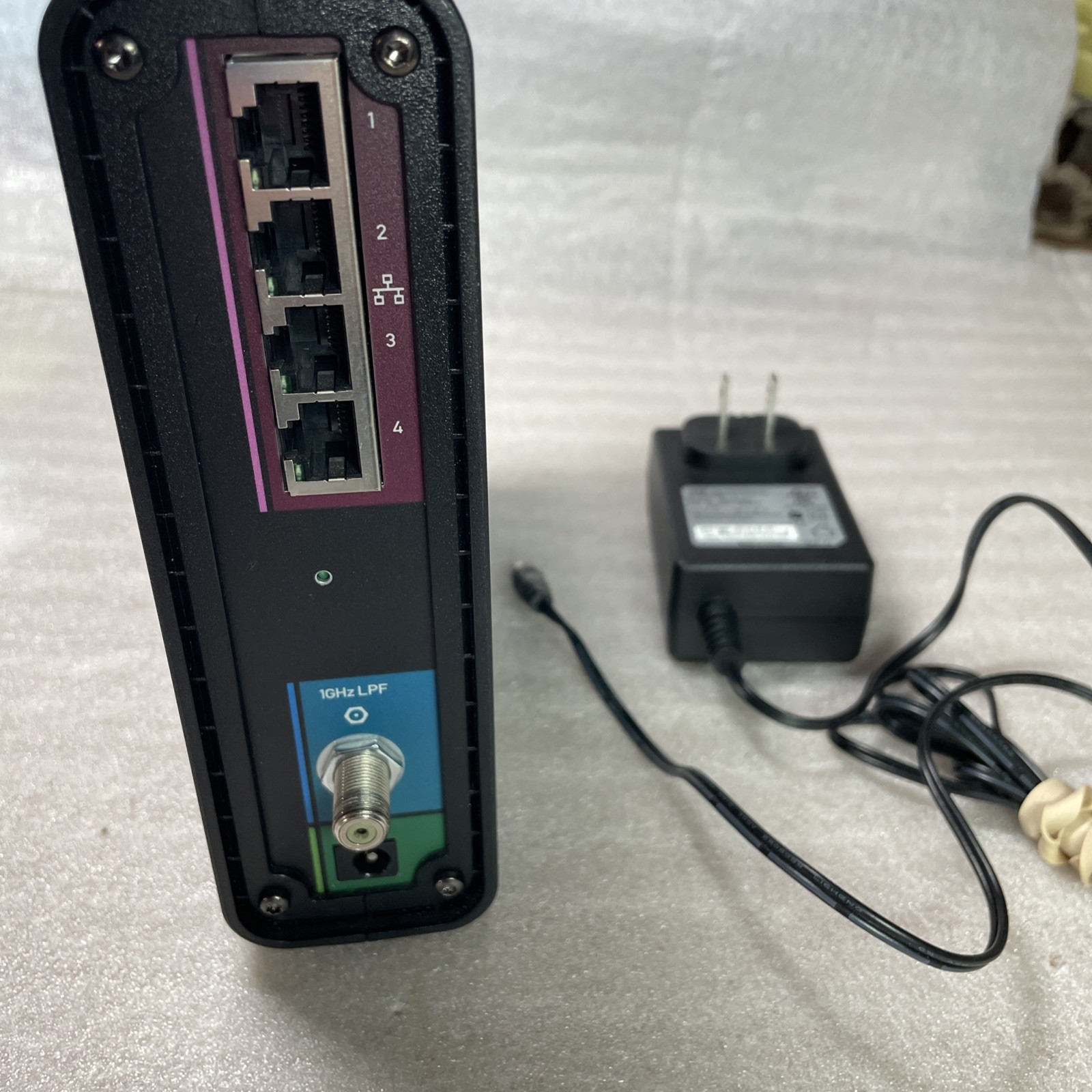 MOTOROLA ARRIS SURFboard SBG6580 DOCSIS 3.0 Cable Modem. tested And Works.