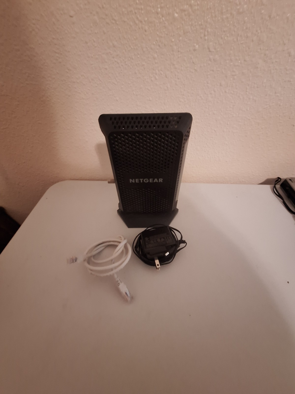 NETGEAR Cable Modem CM1000v2 DOCSIS 3.1 3.0. Tested. Works