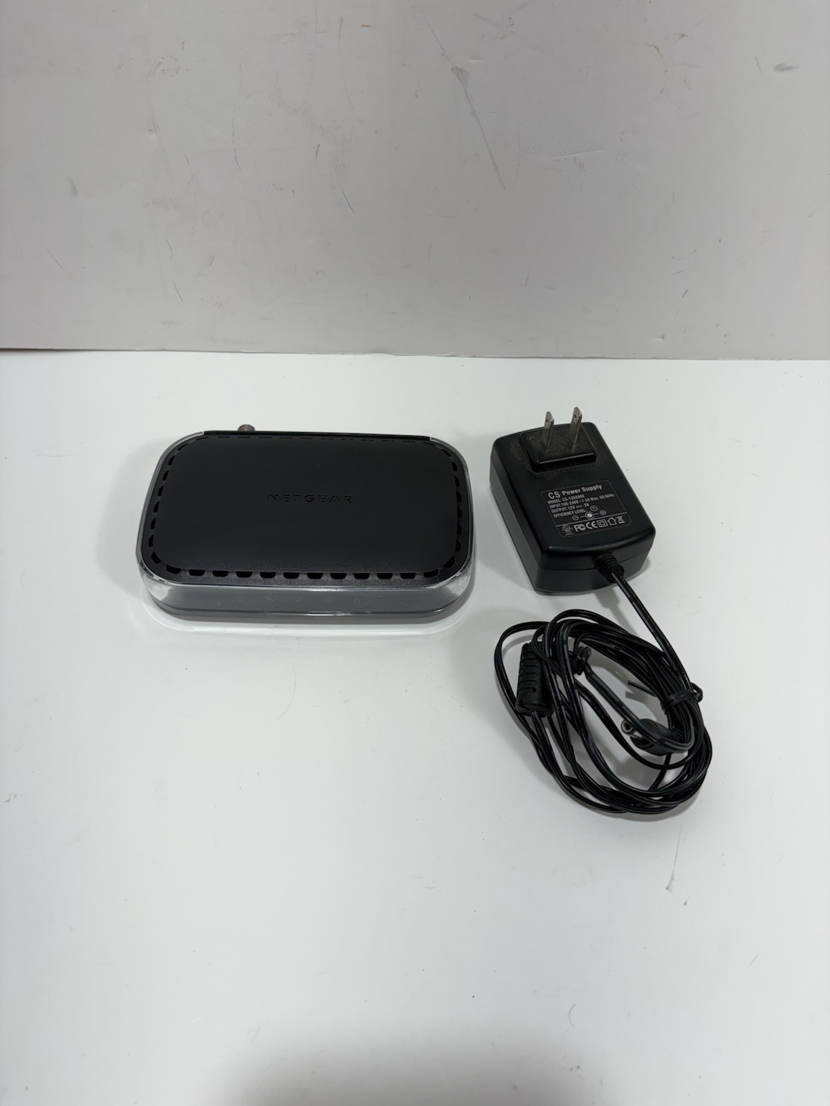 NETGEAR Cable Modem CM400 Compatible with Cable Providers