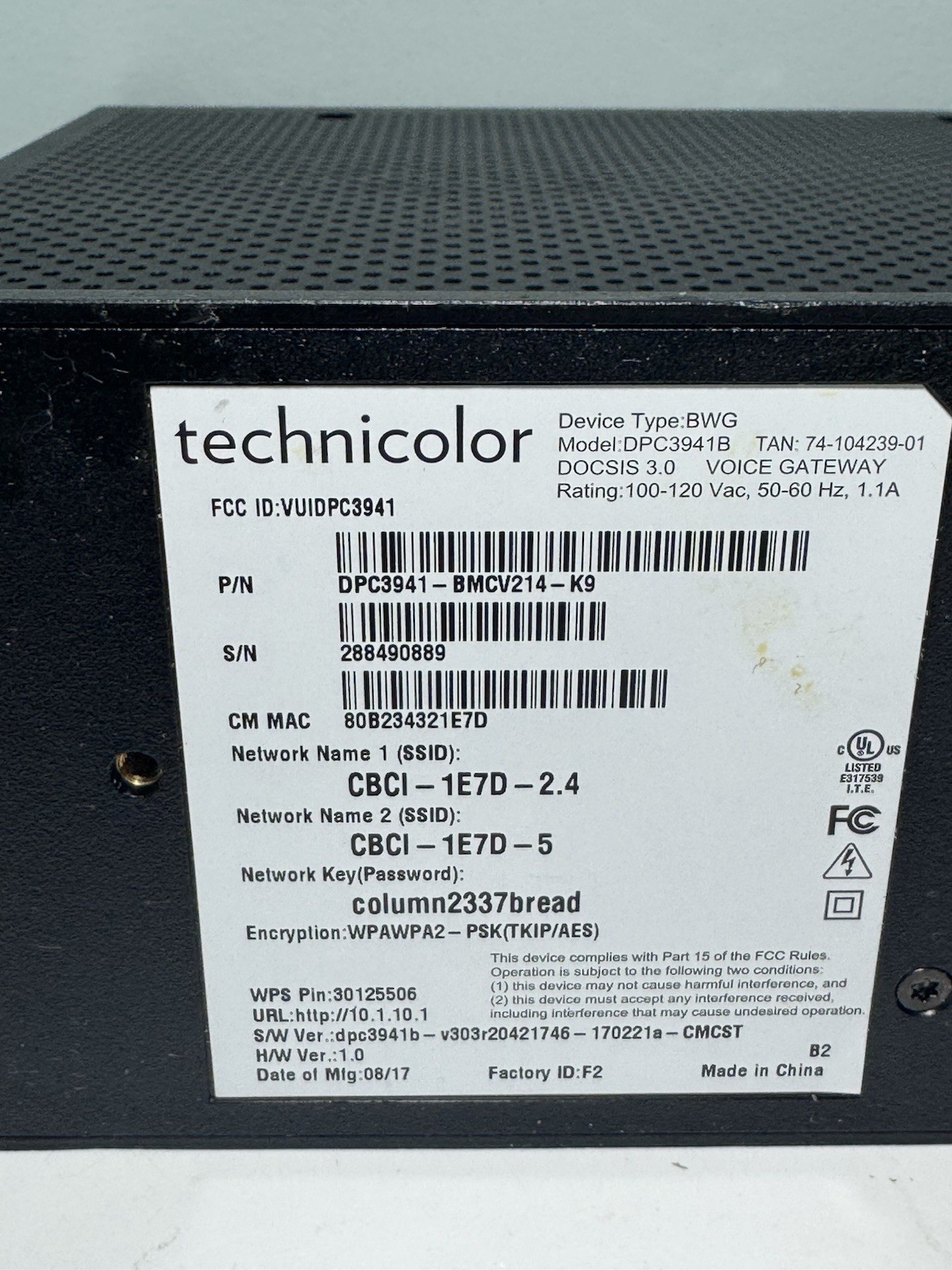 Technicolor DPC3941B Comcast Business Dual Band WiFi Cable Modem Router w/Cord