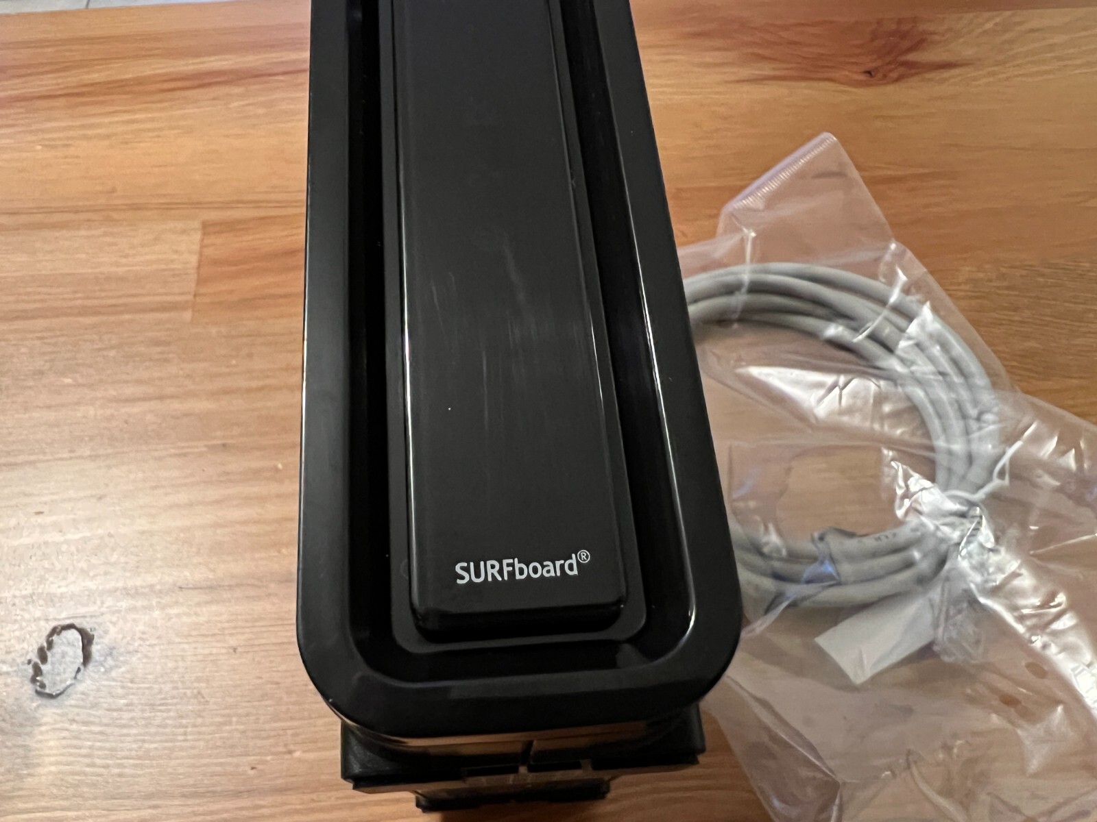 Motorola ARRIS SB6121 SURFboard Cable Modem.