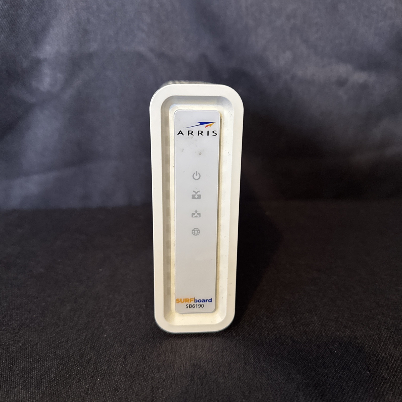 ARRIS SB6190 1Gbps SURFboard 32×8 DOCSIS 3.0 Cable Modem Router Only 4K UHD