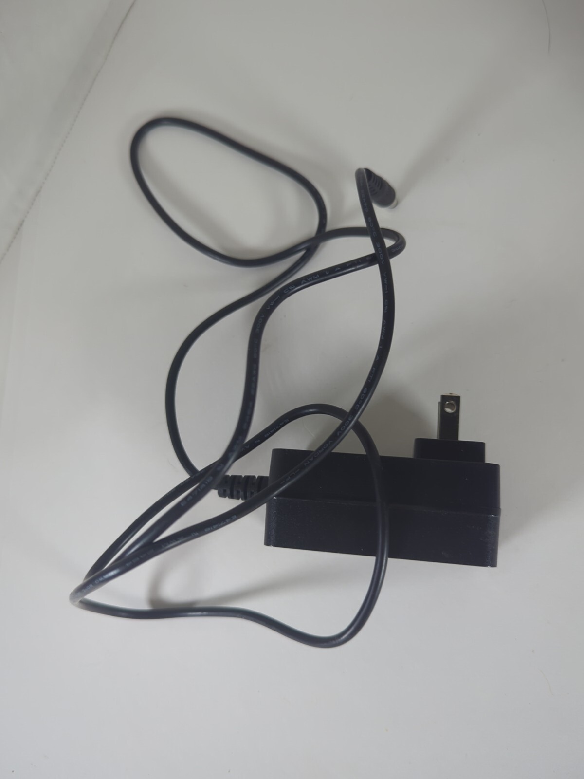 NETGEAR CM600 Modem 400Mbps DOCSIS 3.0 Charger Cables