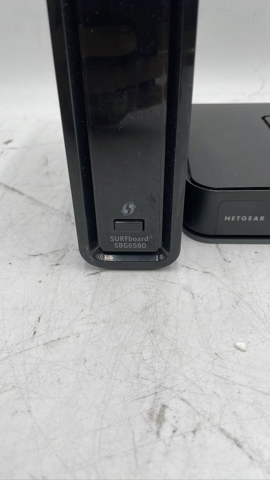Motorola SURFboard SBG6580-G228 & Netgear CG3000D Cable Modem Router Lot Of 2