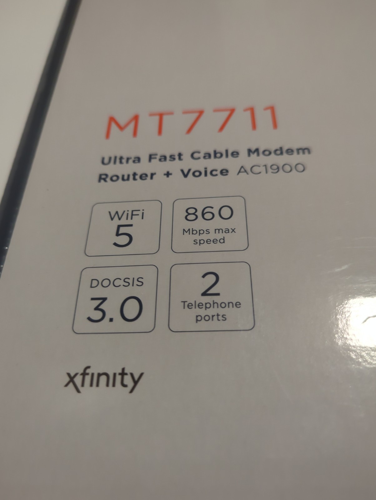 Motorola MT7711 Ultra Fast 24X8 Cable Modem Router + Voice AC1900