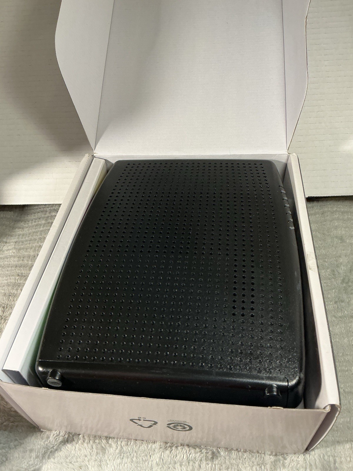 ARRIS SURFboard SBV3202 DOCSIS 3.0 Cable Modem Xfinity Voice Tested Works