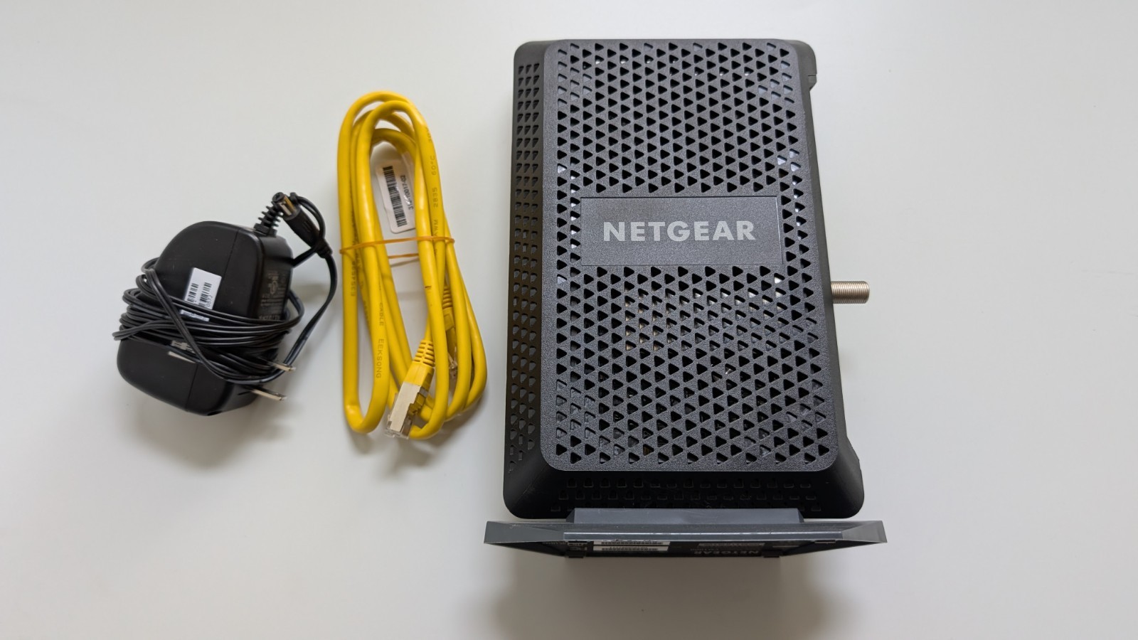 NETGEAR CM1000 Wired-Ethernet Cable Modem DOCSIS 3.1, Black