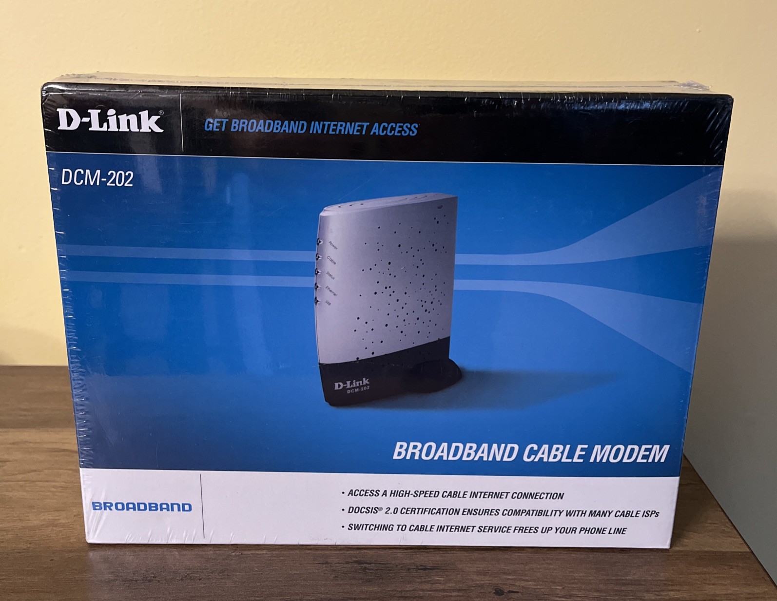 D-Link DCM-202 Broadband Cable Modem DOCSIS 2.0 Cable Modem Sealed New