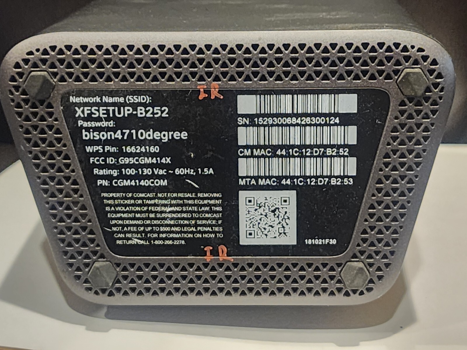 XFINITY COMCAST XB6-T WIFI ROUTER MODEM FOR PARTS ONLY i3.1