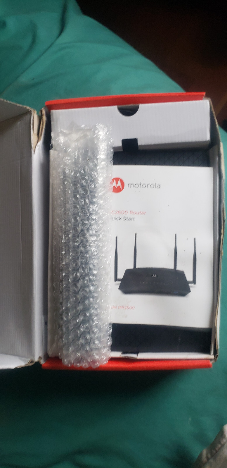 MOTOROLA AC2600 4×4 WiFi Smart Gigabit Router Extended Range Model MR2600 O23