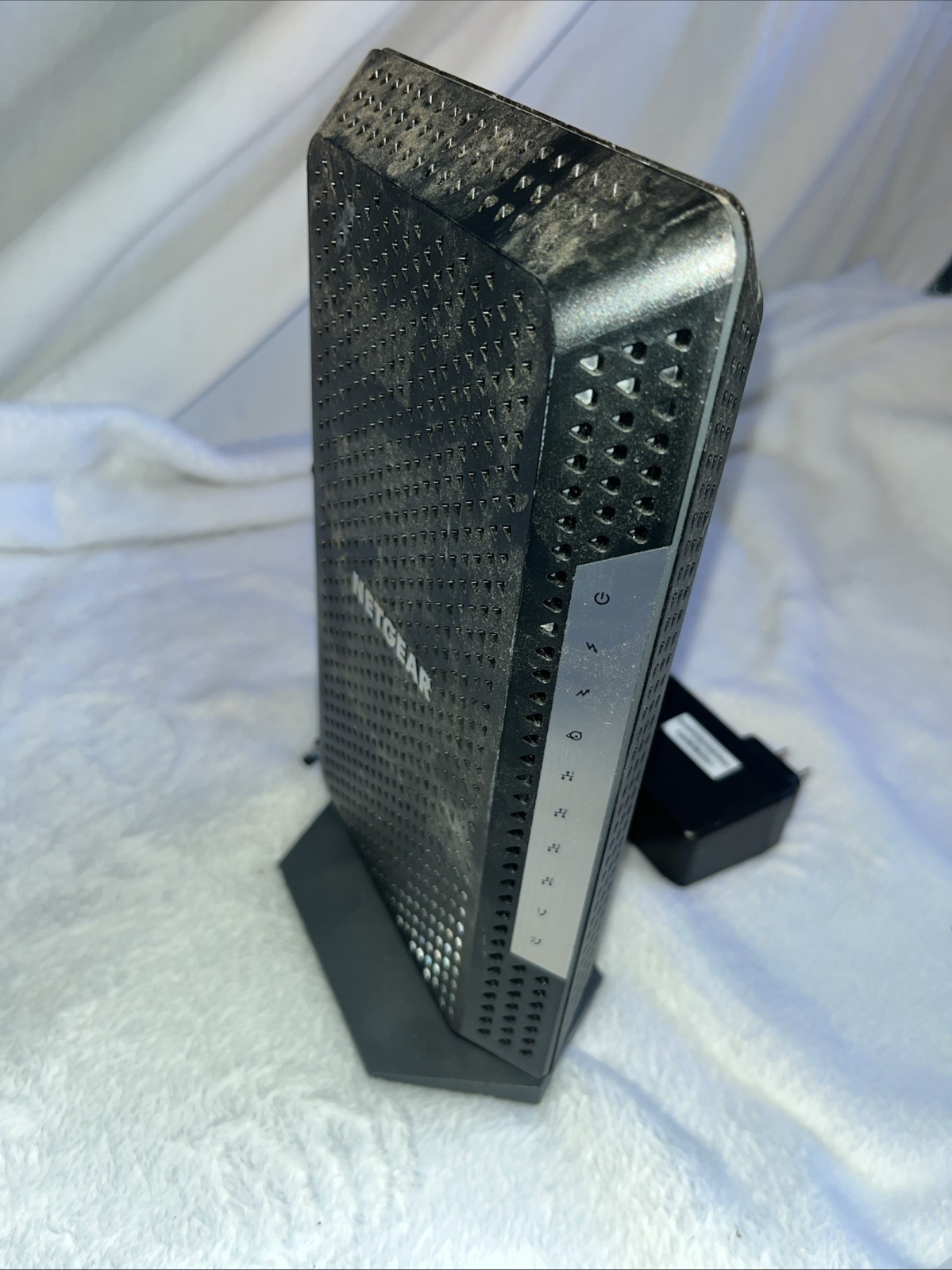 NETGEAR CM1150V Nighthawk Multi-Gig Speed Cable Modem for XFINITY Voice
