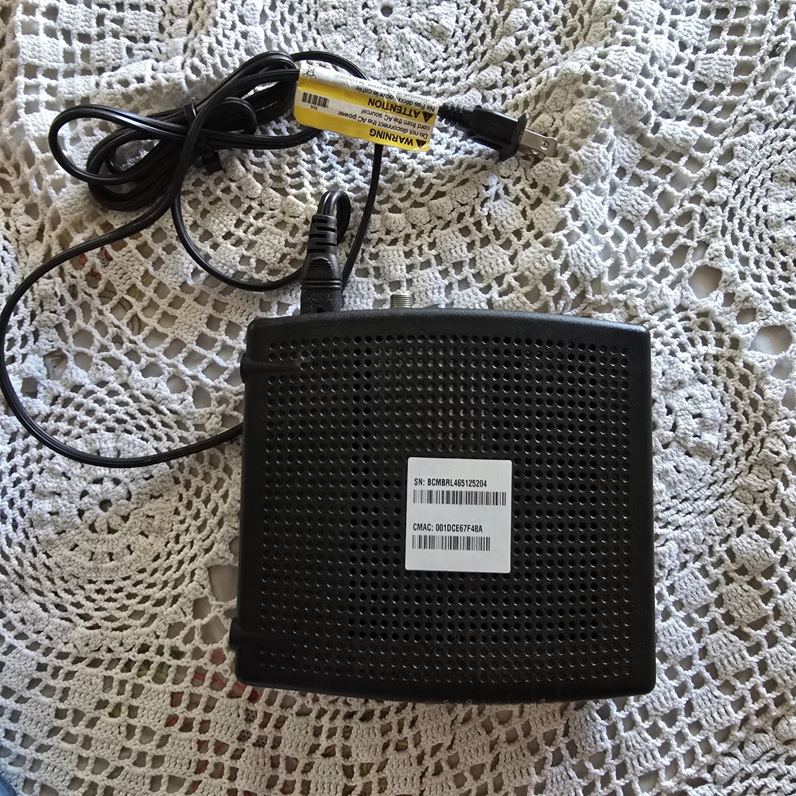 ARRIS CM820A DOCSIS 3.0 Cable Modem – Tested & Working – With Power Adapter