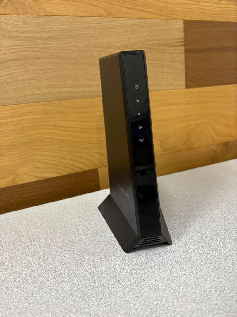 NETGEAR Nighthawk CM2000 DOCSIS 3.1 Cable Modem 2.5Gbps Ethernet Multi-Gig