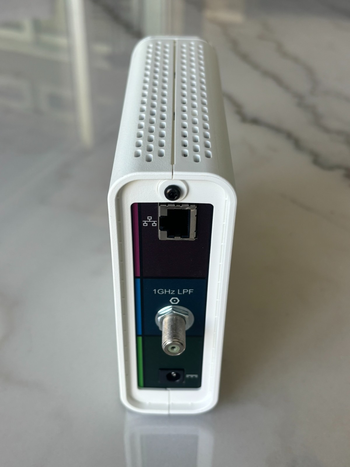 ARRIS SURFboard SB6141 Docsis 3.0 Cable Modem w/ Box, Power Adapter, and Cable