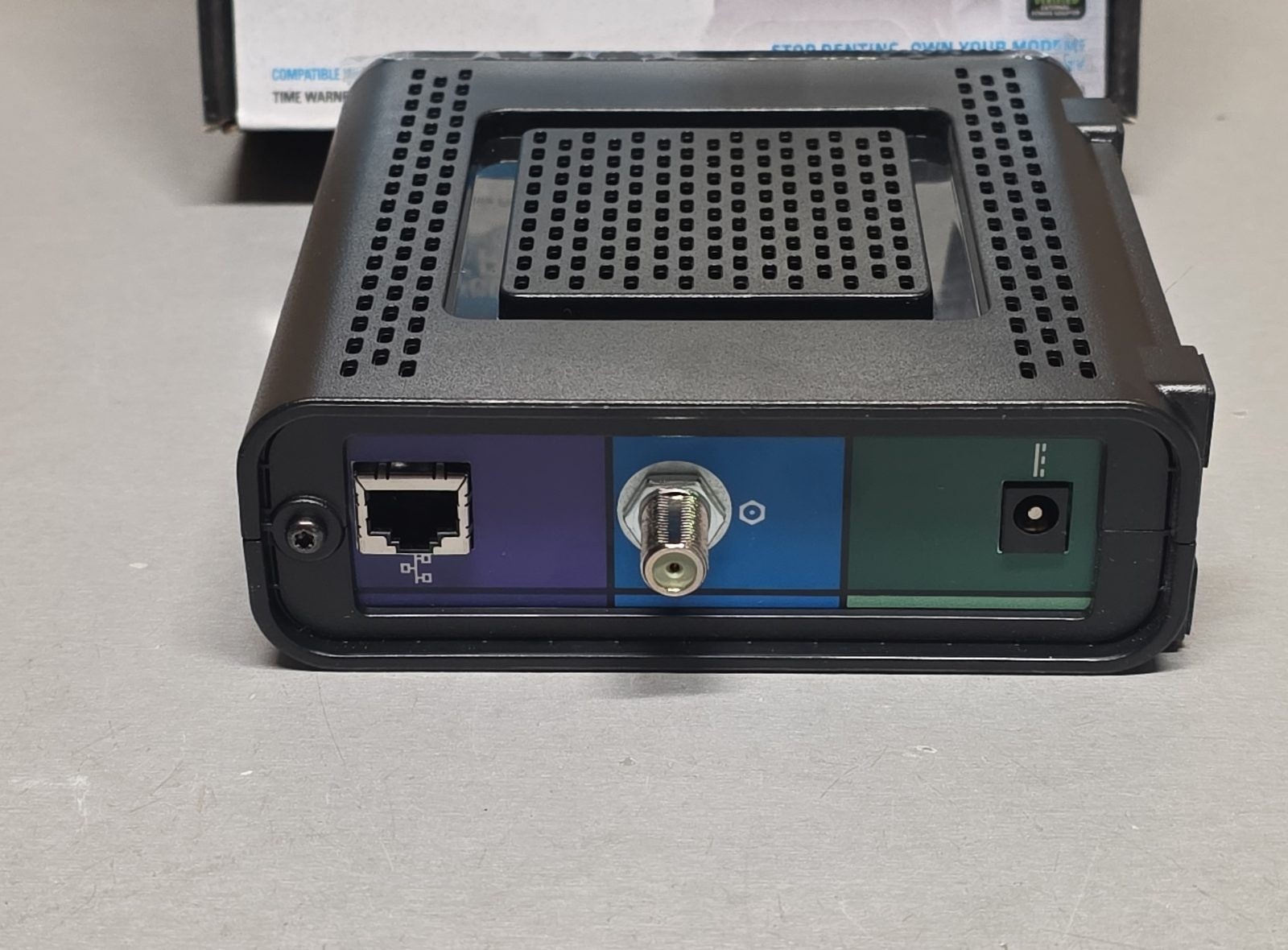 Motorola Arris SURFboard SB6121 DOCSIS 3.0 Cable Modem with Box