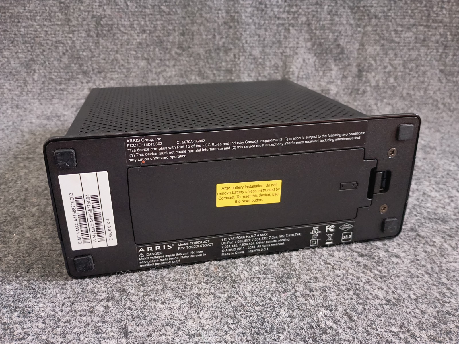 Xfinity Arris TG862G/CT Wireless Cable Modem Router WiFi 802.11n