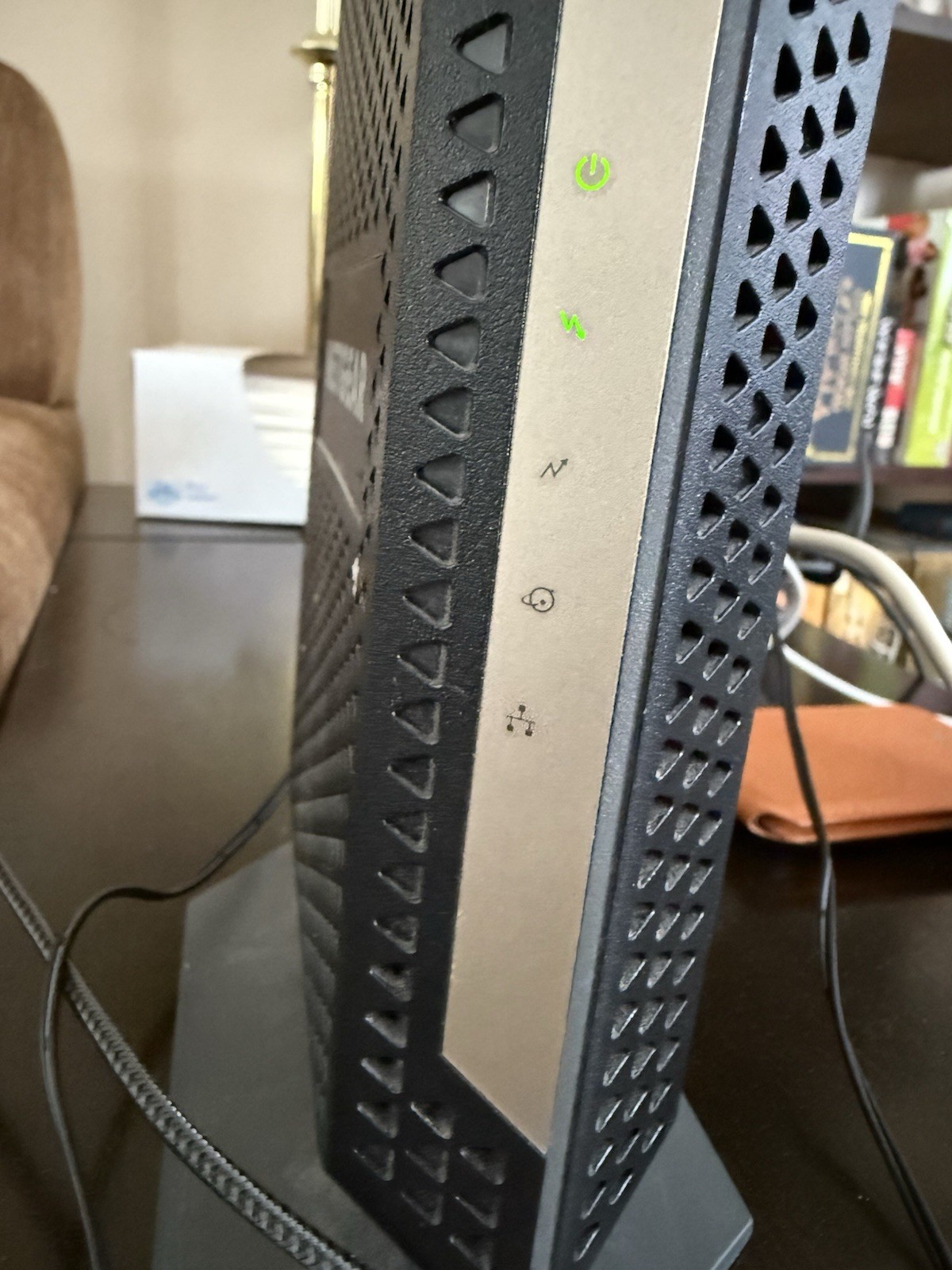 NETGEAR CM1000 CM1000V2 Nighthawk DOCSIS 3.1 Cable Modem