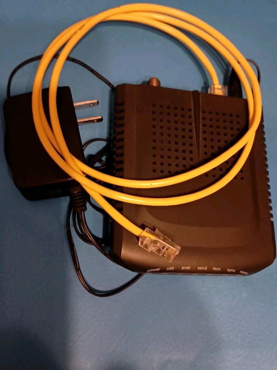 used Ambit U10C018 DOCSIS 2.0 Cable Modem U10C018.80 w/cord&plug &ethernet cable