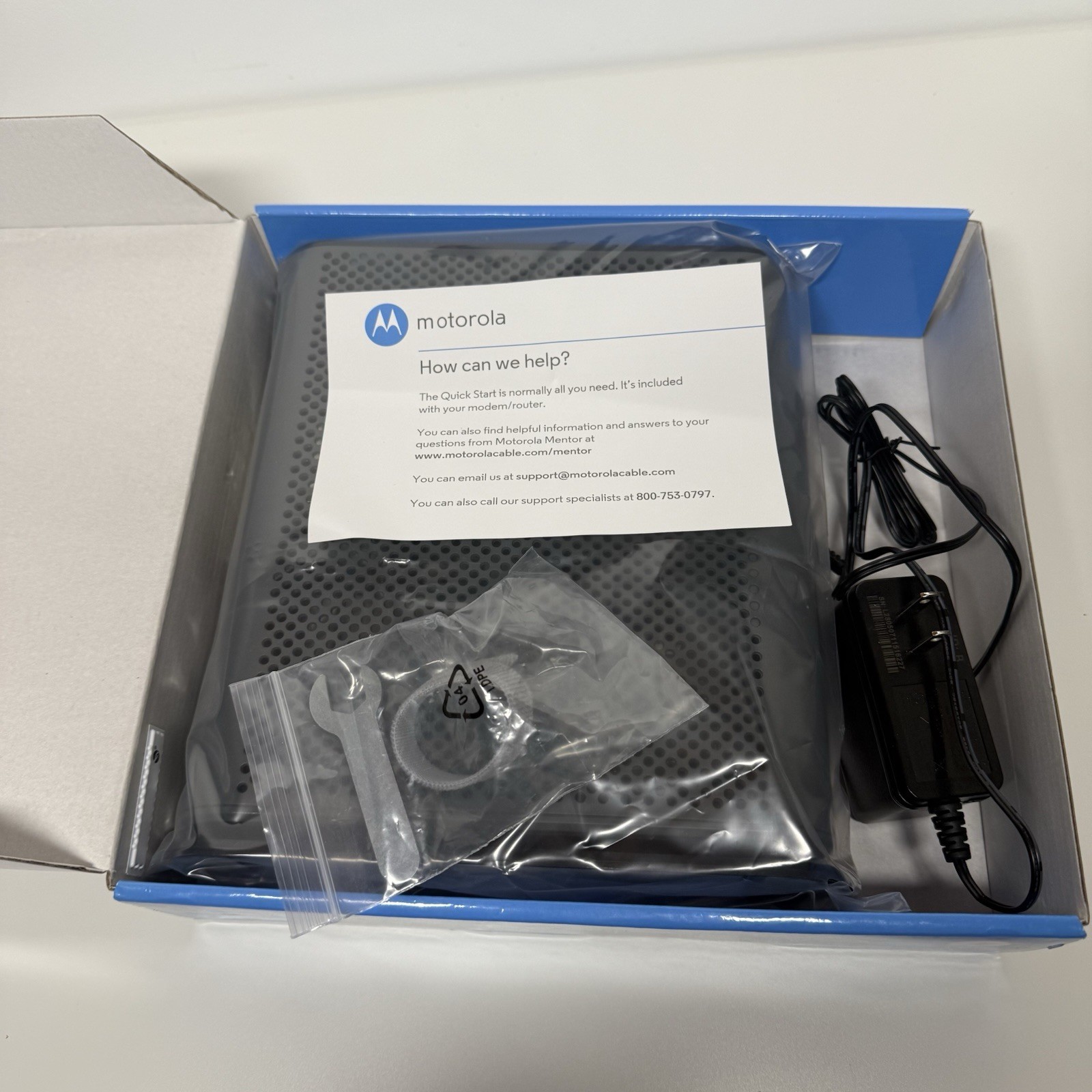Motorola MG7540 DOCSIS 3.0 16×4 Dual Wifi Cable Modem Gateway