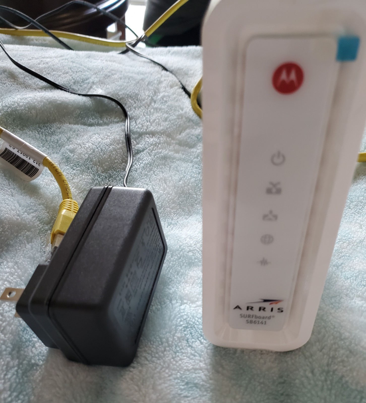 ARRIS SURFboard SB6141 Docsis 3.0 Cable Modem