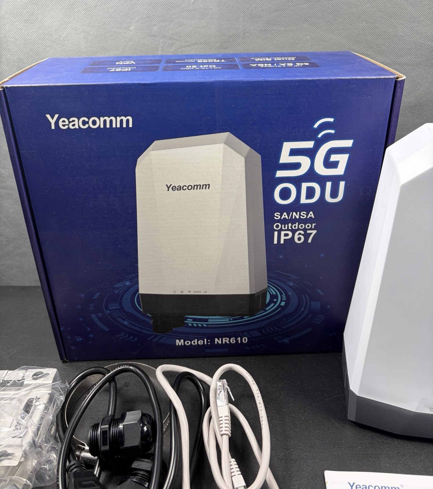 Yeacomm NR610 5G SA/NSA Outdoor Modem Router CPE with Dual Sim Card Slots