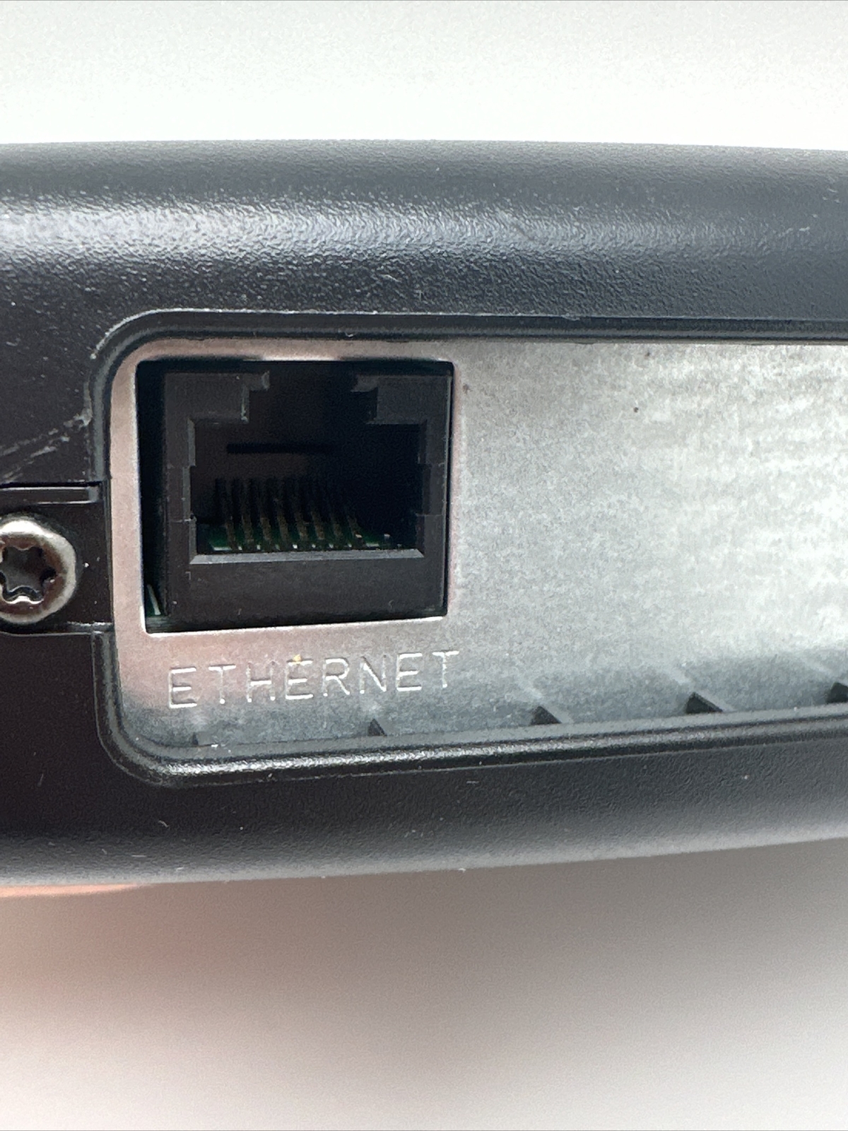 Motorola SURFboard SB5101U – Cable Modem, Input Voltage: + 12VDC ….8