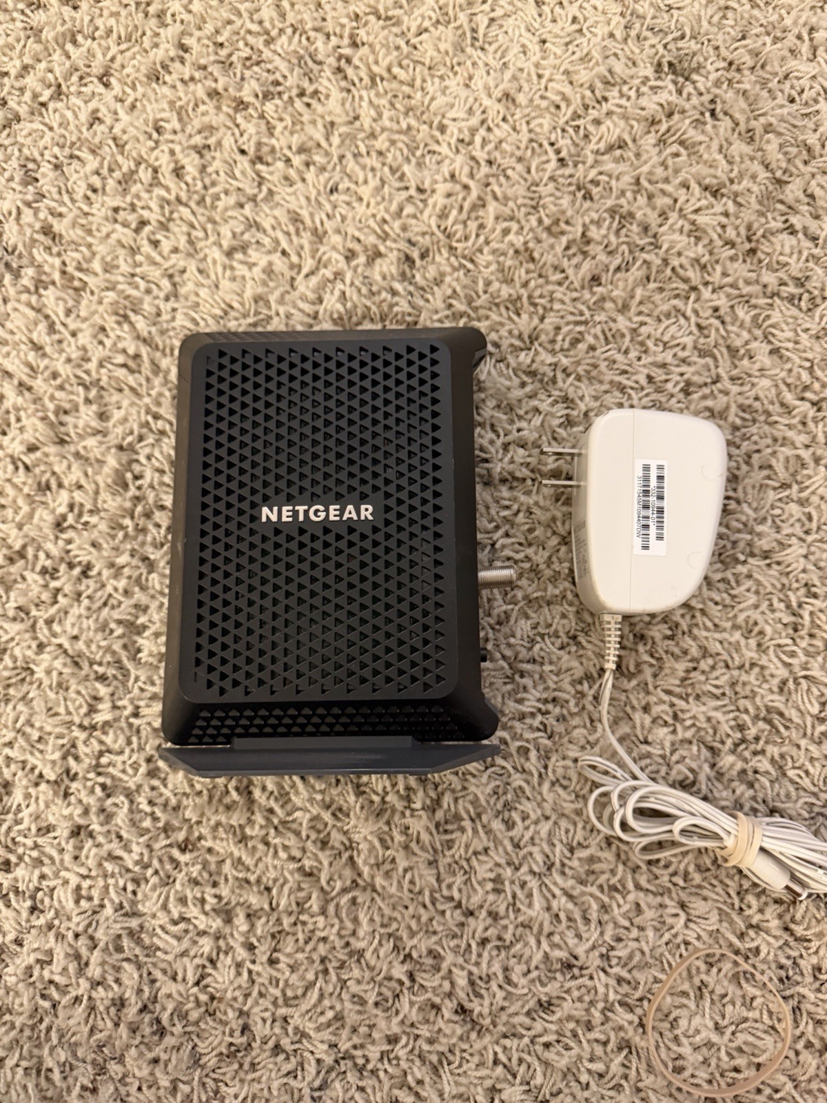 NETGEAR CM700-1AZNAS DOCSIS 3.0 Cable Modem 32×8 Up to 1.4gbps With Power Cord