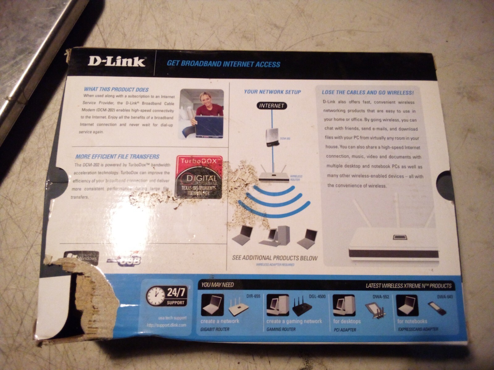 D-Link DCM-202 DOCSIS 2.0 USB/Ethernet Cable Modem Router