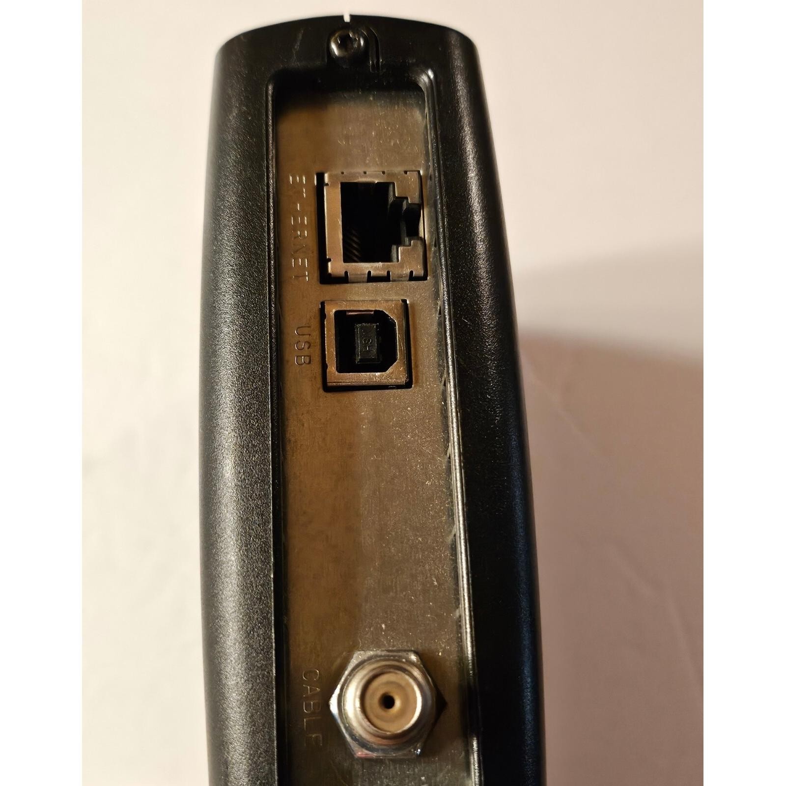 Motorola SURFboard SB5120 p/n 505808-008 Cable Modem Ethernet