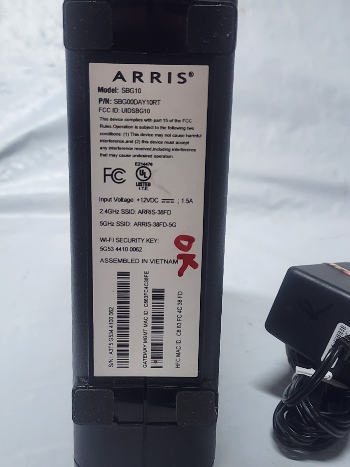 ARRIS SBG10 SURFBOARD AC1600 DUAL-BAND CABLE MODEM ROUTER- BLACK K4.3