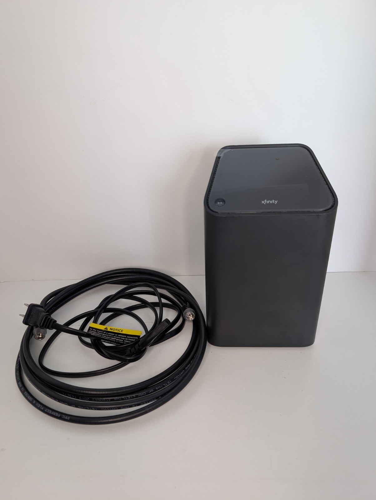 Xfinity XB-6T Gateway WiFi Router with Power Cord