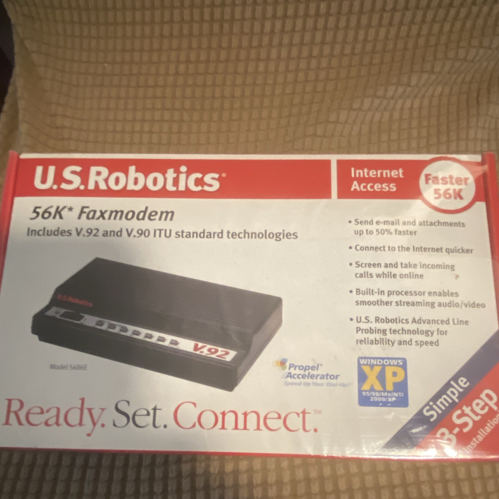 U.S. Robotics 56K V.92/V.90 Faxmodem External Serial RS-232 Black USR5686E