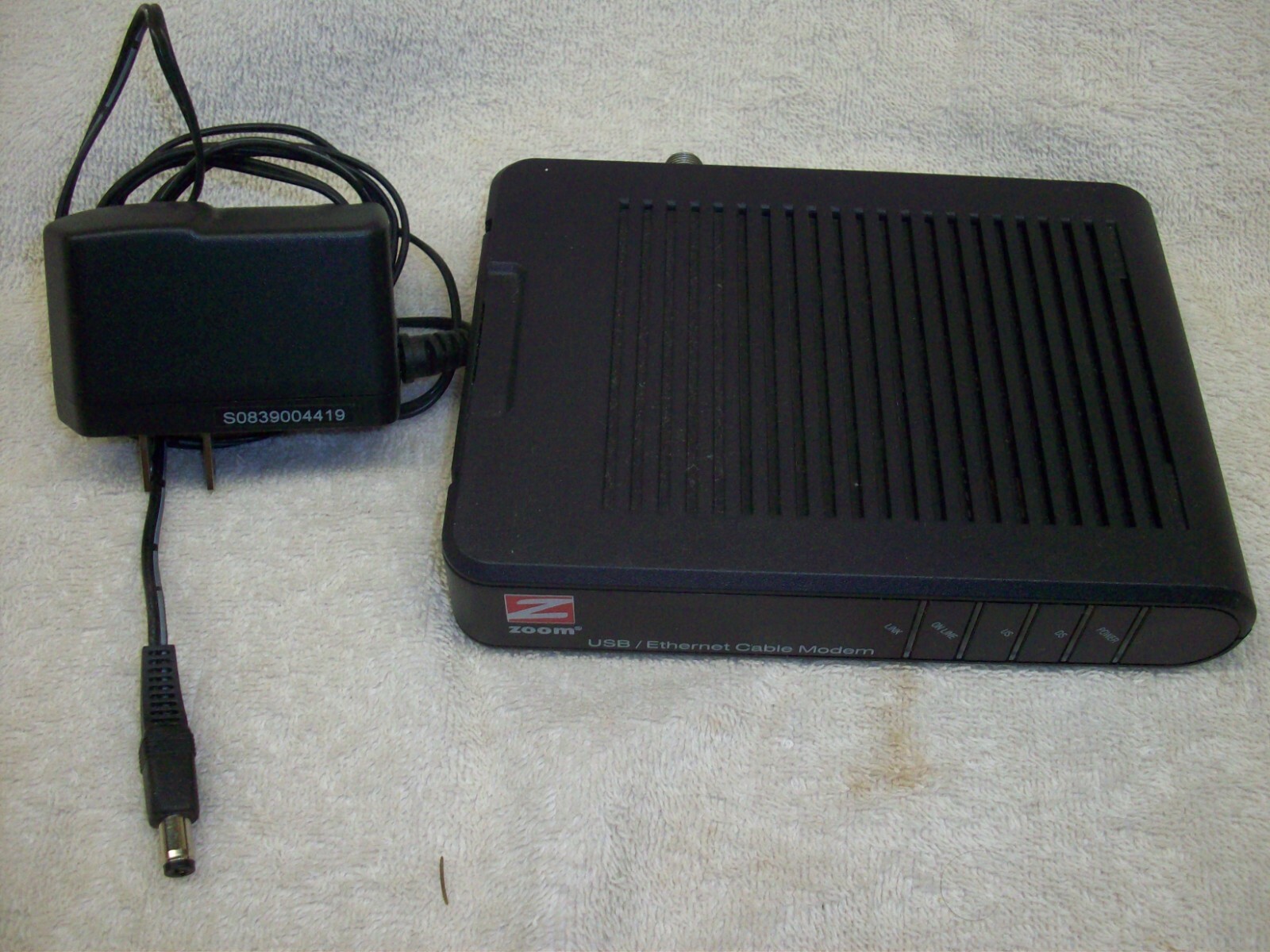 Zoom Cable Modem Model 5241