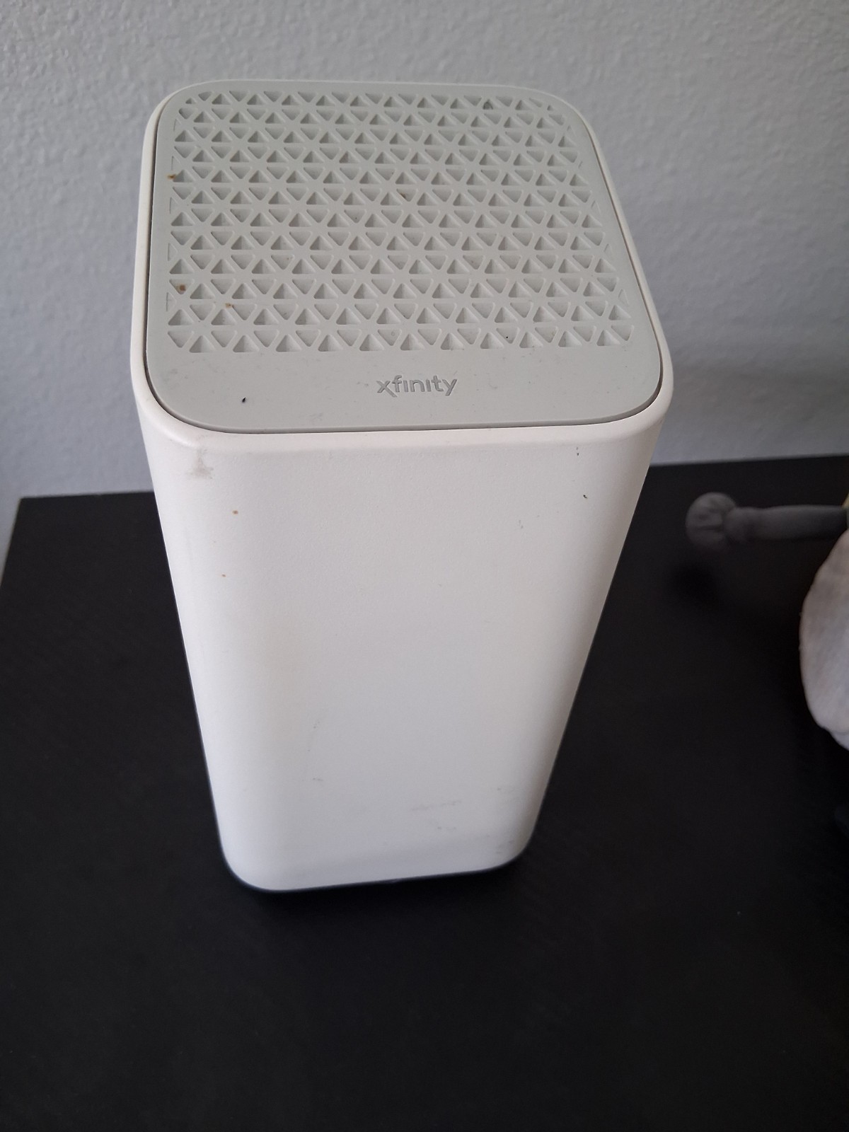 Xfinity Home WiFi Router Modem 4-Ports White XB7-CM With Power Adapter