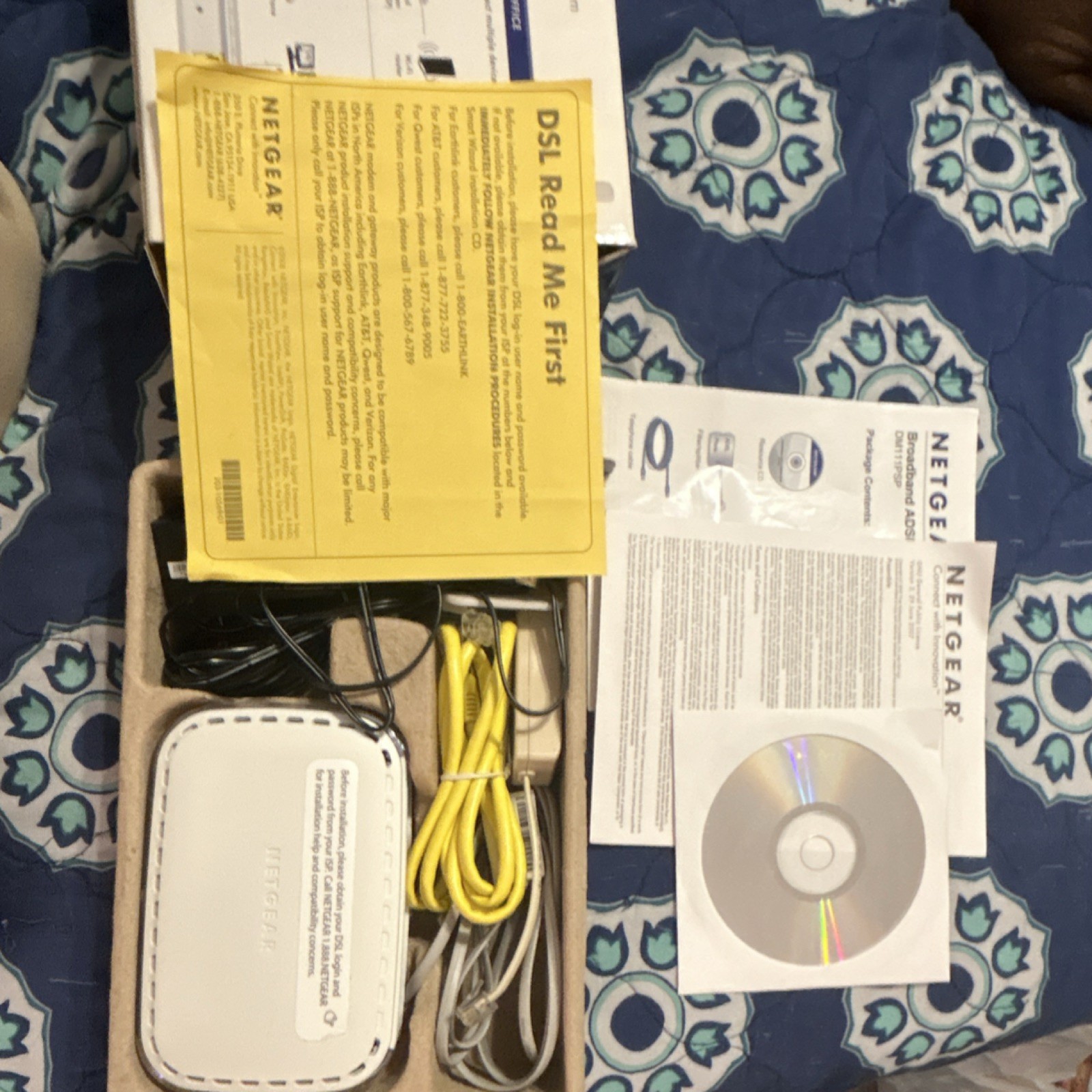 NETGEAR DM111PSP ADSL2+ Modem 24Mbps Ethernet RJ-45 RJ-11 White