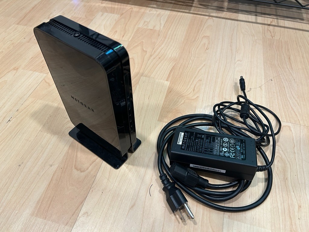NETGEAR CM500V Cable Modem for Internet & Voice