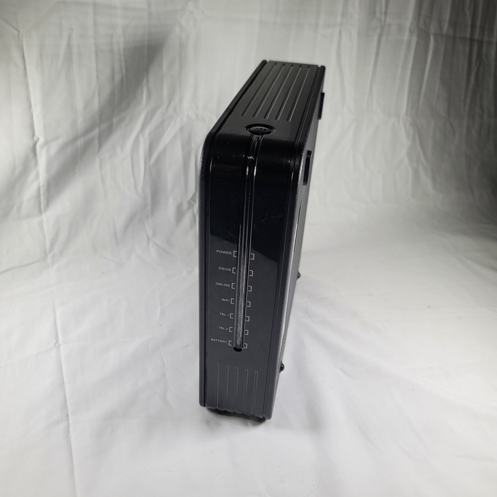 Ubee DVW3201B Wireless Cable Modem -No Power Cord