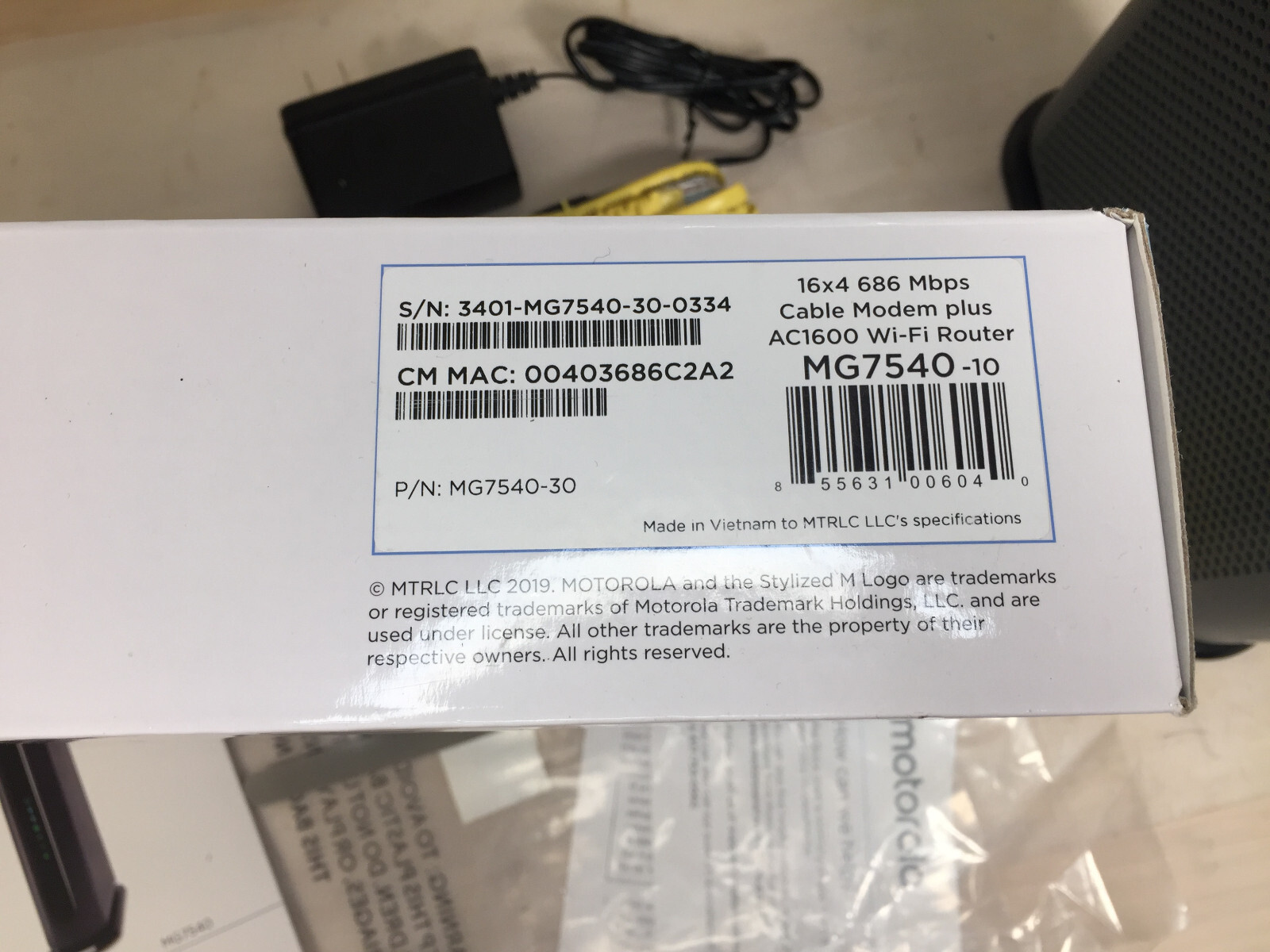 Motorola MG7540 16×4 DOCSIS 3.0 686 Cable Modem WiFi Router Xfinity Cox Spectrum